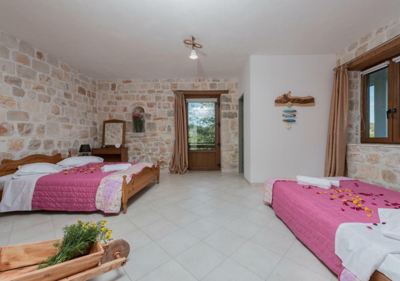 Villa Windmill Near Shipwreck Beach Volimes ภายนอก รูปภาพ